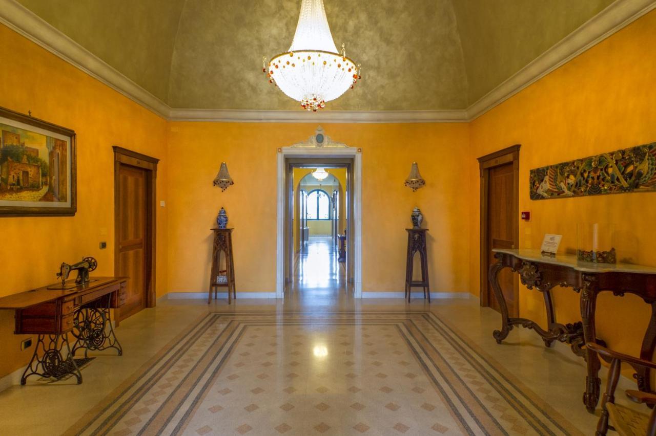 Villa Rosa Antico Dimora Storica オートラント エクステリア 写真